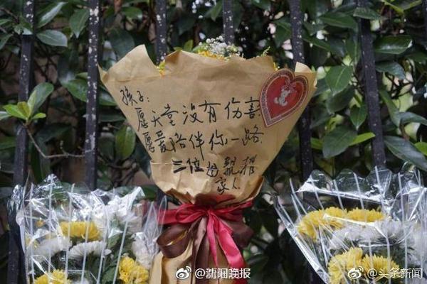 说太多了😂欧文直播不断回应劲爆话题 经纪人紧急介入电话制止